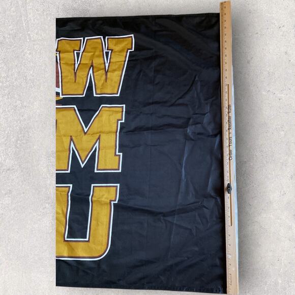 Western Michigan Broncos WMU Polyester Flag 3x5 ft Grommet Banner Team Logo - Picture 6 of 6
